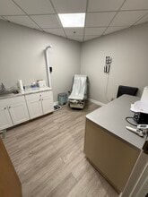 812 Moorefield Park Dr, Richmond, VA à louer Photo intérieure– Image 1 sur 7