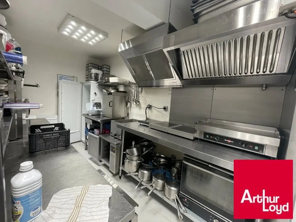 Local commercial dans Reims à louer Photo intérieure– Image 1 sur 8