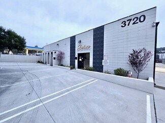 Plus de détails pour 3720 Clifton Pl, Montrose, CA - Local d'activités à louer