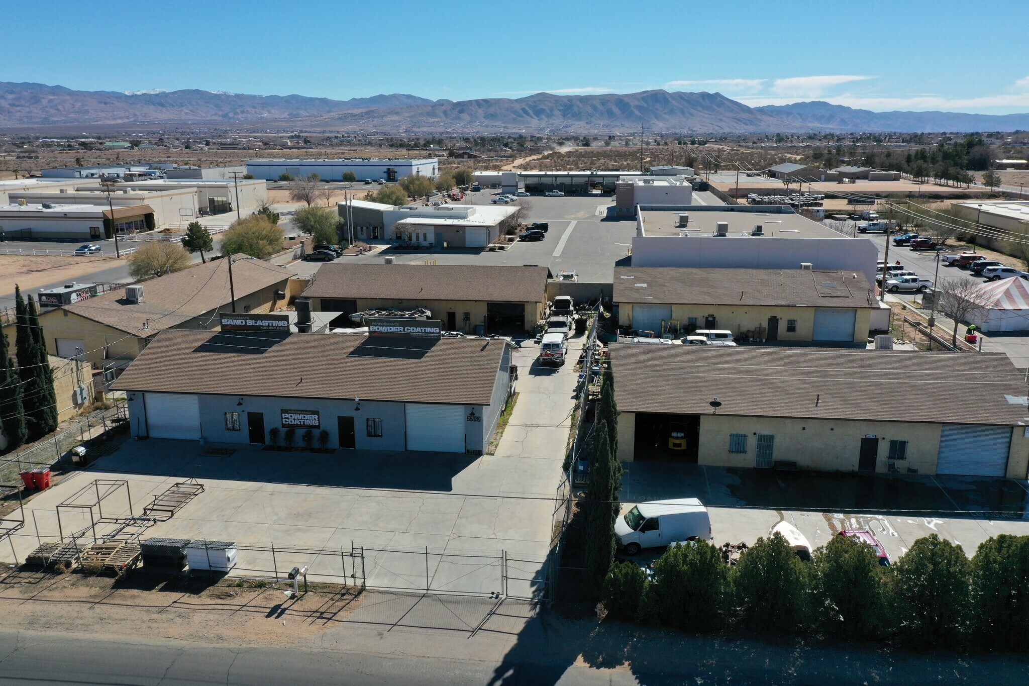 22157 Powhatan Rd, Apple Valley, CA à vendre Photo principale– Image 1 sur 9