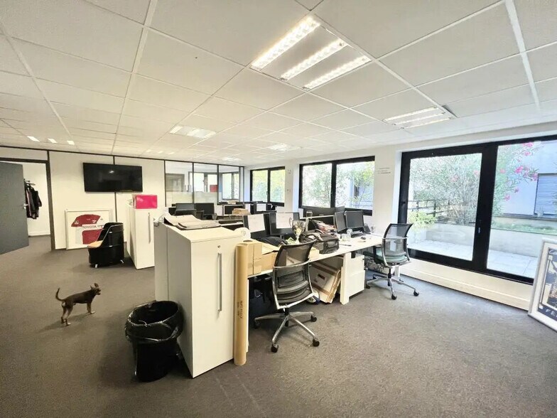Bureau dans Boulogne-Billancourt à louer - Photo de l’immeuble – Image 2 sur 9