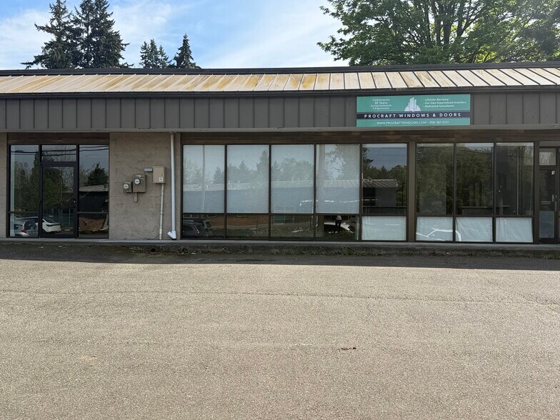 6710 220th St SW, Mountlake Terrace, WA à vendre - Photo de l’immeuble – Image 3 sur 15