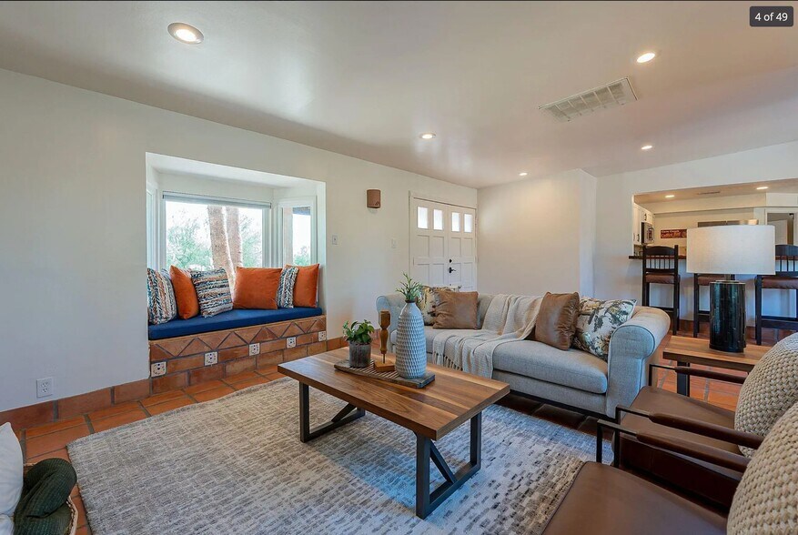 5418 E Yolantha St, Cave Creek, AZ à vendre - Photo de l’immeuble – Image 1 sur 12