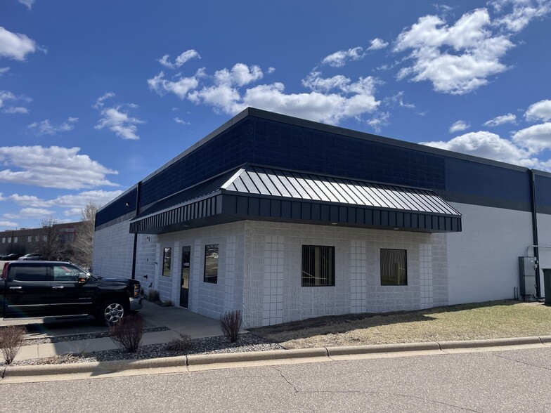 1150 Mckinley St, Anoka, MN à vendre - Photo de l’immeuble – Image 1 sur 8