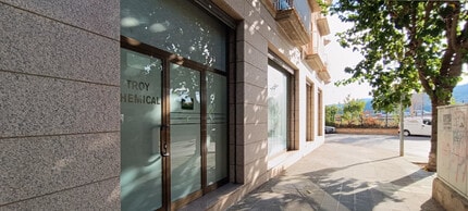 Bureaux/Local commercial dans Sant Pere de Vilamajor, Barcelona à louer Photo intérieure– Image 1 sur 11