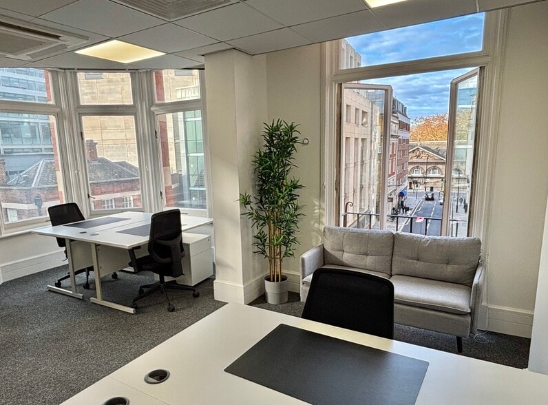 13 Palace St, Londres à louer - Photo intérieure – Image 2 sur 16