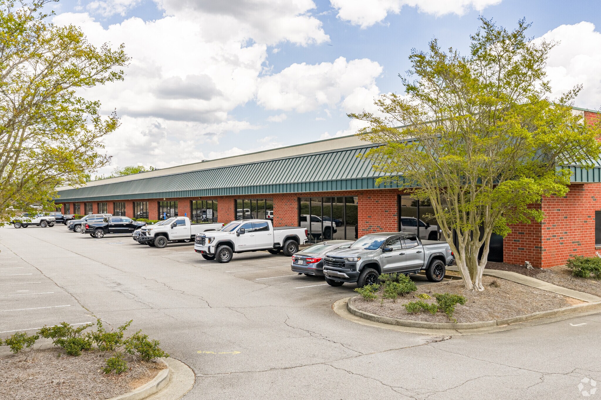 5089 Bristol Industrial Way, Buford, GA à louer Photo principale– Image 1 sur 4
