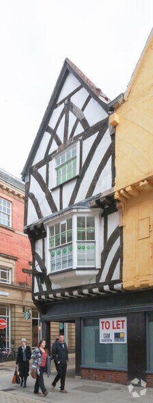 16-18 Coney St, York à louer - Photo de l’immeuble – Image 2 sur 3