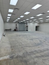 1215 E Foothill Blvd, Upland, CA à louer Photo intérieure– Image 2 sur 3