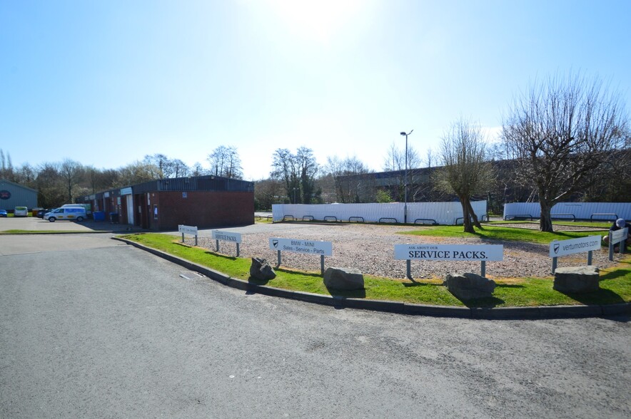 Howard Ave, Barnstaple à louer - Photo de l’immeuble – Image 3 sur 4