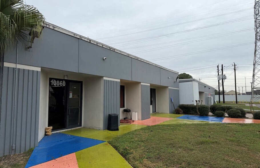 10860 Rockley Rd, Houston, TX à vendre - Photo de l’immeuble – Image 1 sur 11