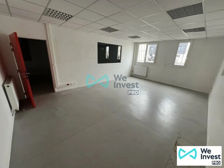 Local d’activités dans Tinqueux à louer - Photo intérieure – Image 3 sur 11