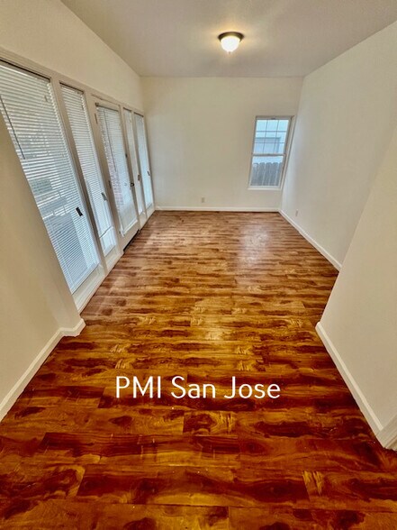 470-472 S 10th St, San Jose, CA à louer - Photo de l’immeuble – Image 3 sur 12