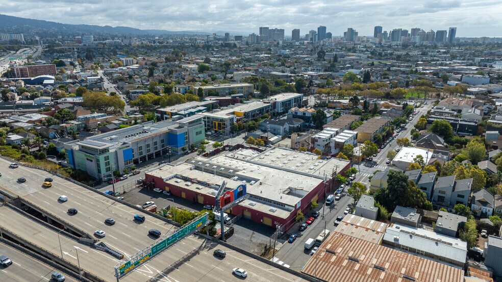 3421 Louise St, Oakland, CA à vendre - Photo de l’immeuble – Image 3 sur 6