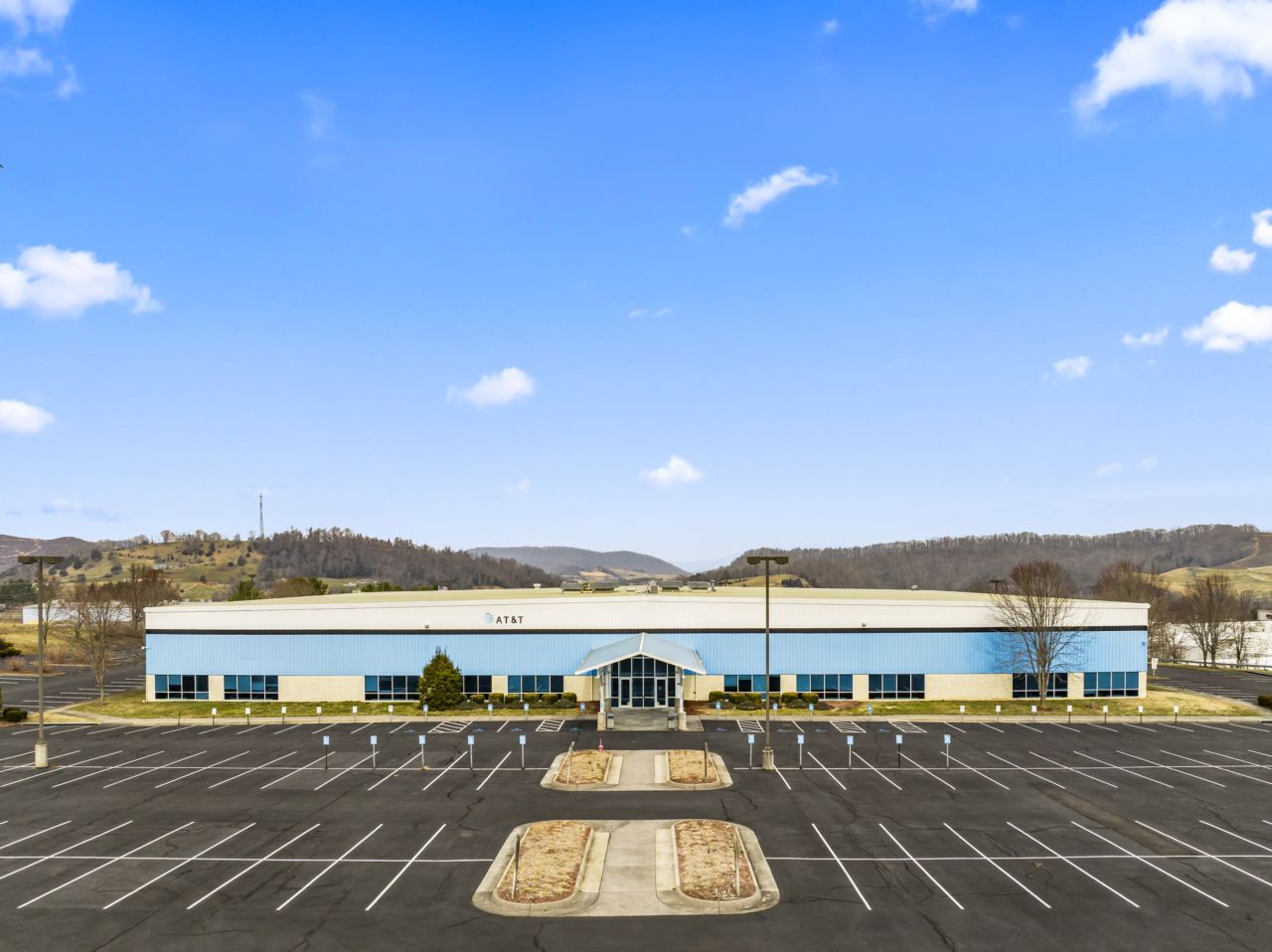 978 Regional Park Rd, Lebanon, VA à vendre Photo de l’immeuble– Image 1 sur 25