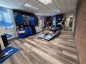 2780 N National Rd, Columbus, IN à louer Photo intérieure– Image 1 sur 2