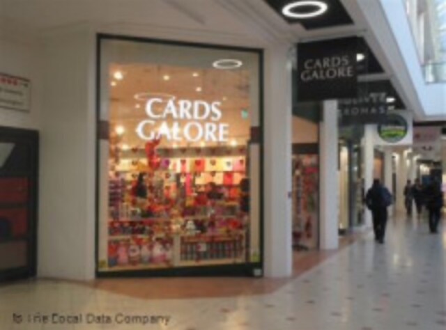 Hammersmith Broadway Shop Centre, Londres à louer - Photo principale – Image 1 sur 1