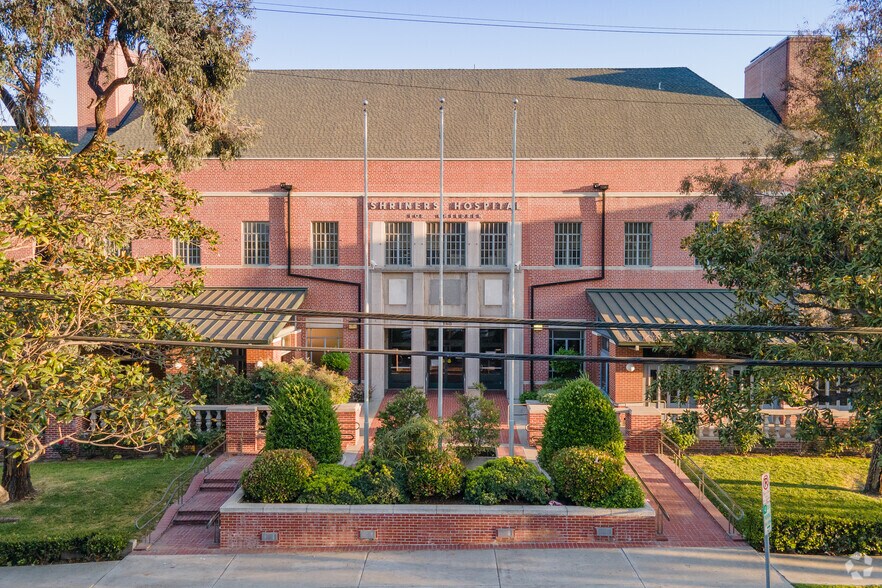 3160 Geneva St, Los Angeles, CA à louer - Photo principale – Image 1 sur 7