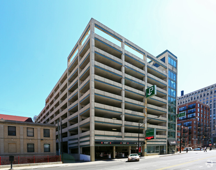 304-322 W Hubbard St, Chicago, IL à louer - Photo de l’immeuble – Image 3 sur 8