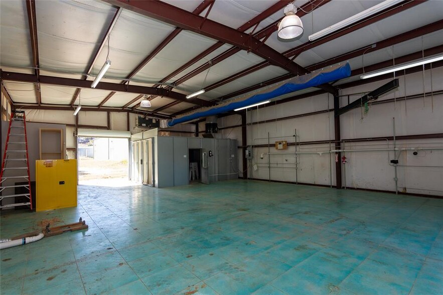 7748 E US Highway 290, Johnson City, TX à louer - Photo de l’immeuble – Image 2 sur 10