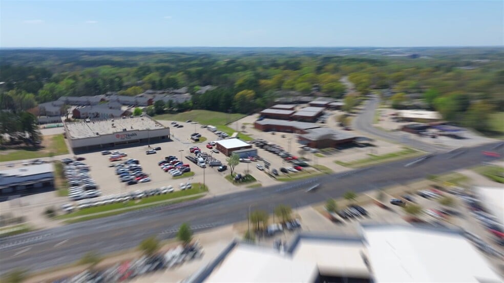 4809 Troup Hwy, Tyler, TX à louer - Vidéo sur l’annonce professionnelle – Image 1 sur 1