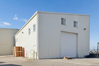 2330-2350 W California Ave, Salt Lake City, UT à louer Photo intérieure– Image 2 sur 9