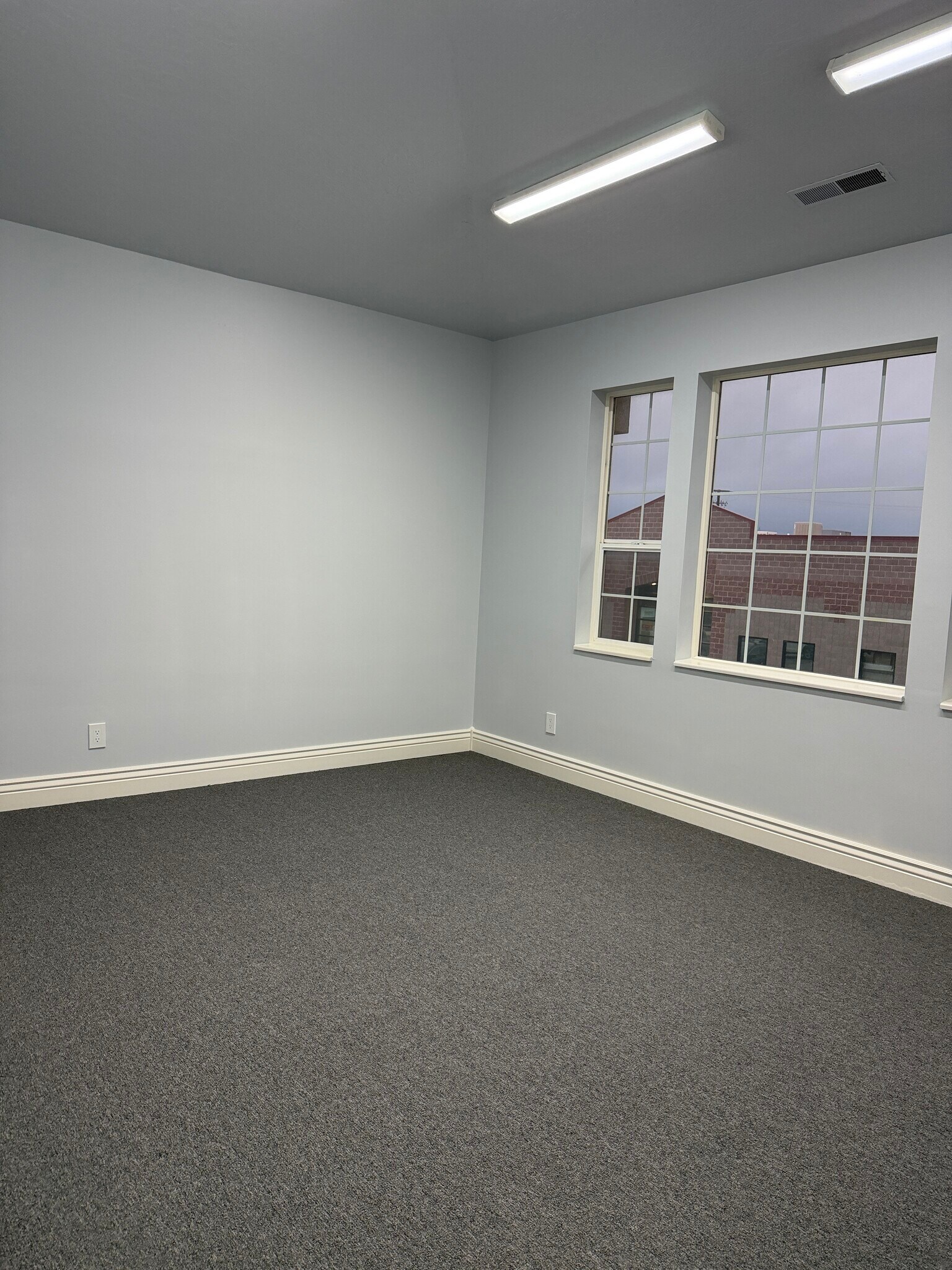 2708-2722 S Redwood Rd, Salt Lake City, UT à louer Photo intérieure– Image 1 sur 5