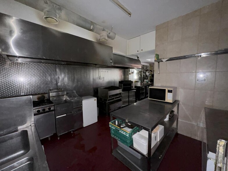 80 Stafford Rd, Wallington à louer - Photo de l’immeuble – Image 3 sur 11
