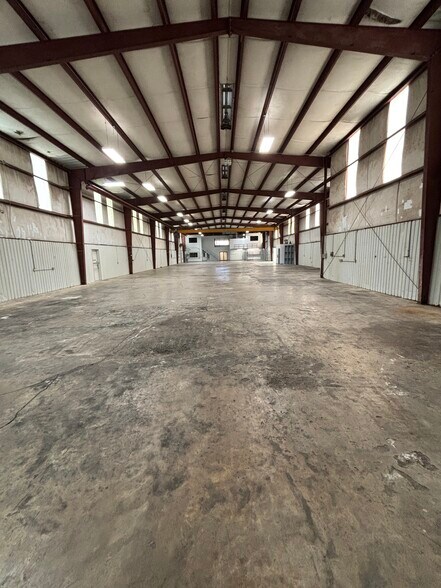 5101 Maxie St, Houston, TX à louer - Photo de l’immeuble – Image 3 sur 16