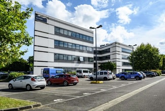 Plus de détails pour 101 Rue Du Pelvoux, Évry - Bureau à louer