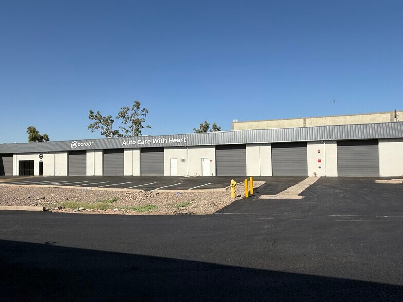 910 N Scottsdale Rd, Tempe, AZ à louer - Photo de l’immeuble – Image 1 sur 17