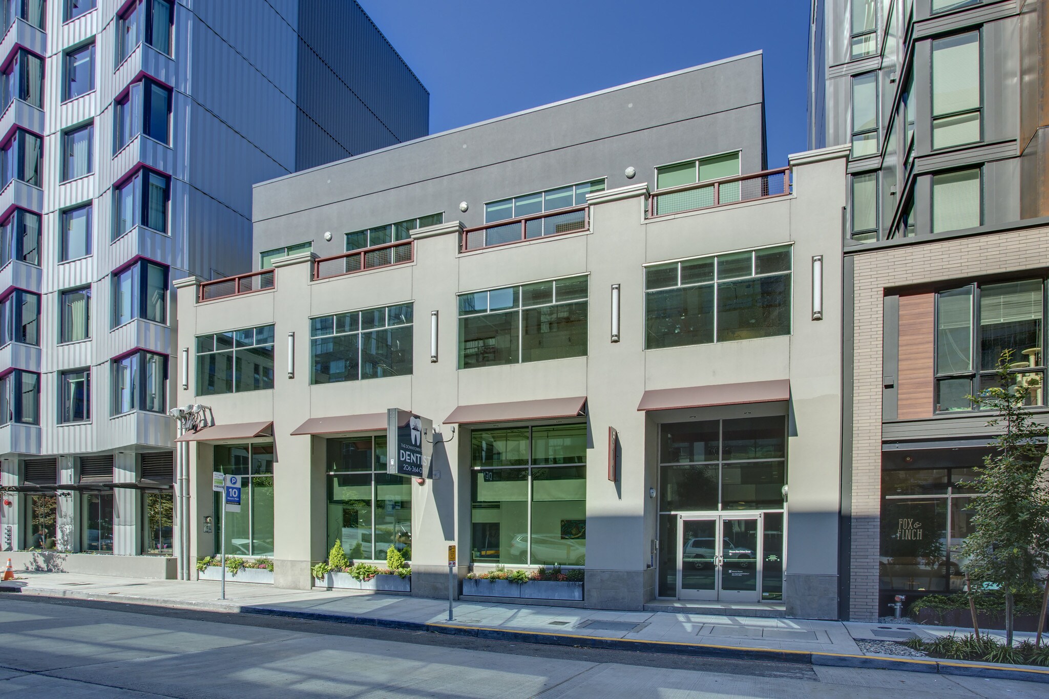 511 Boren Ave N, Seattle, WA à louer Photo principale– Image 1 sur 7