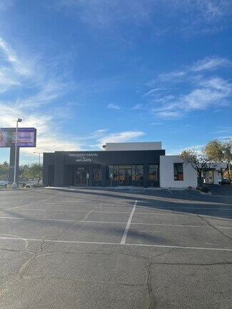 Plus de détails pour 7676 W Lake Mead Blvd, Las Vegas, NV - Local commercial à louer