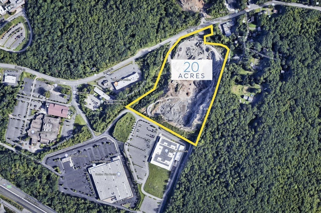 3800 E Main St, Waterbury, CT à vendre Photo principale– Image 1 sur 11