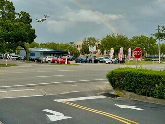 Plus de détails pour 355 Wickham Rd, Melbourne, FL - Local d'activités à louer