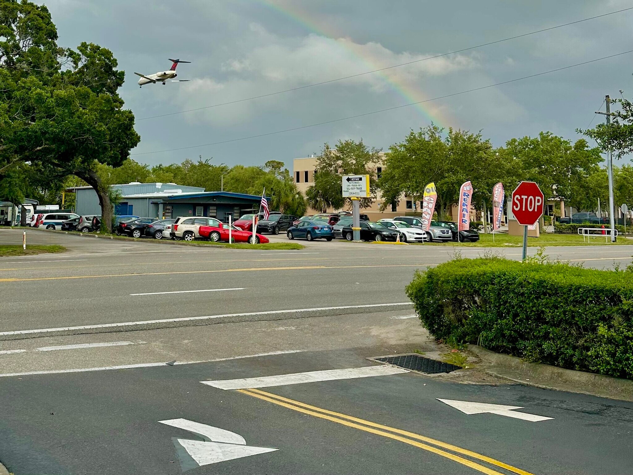 355 Wickham Rd, Melbourne, FL à louer Photo principale– Image 1 sur 12