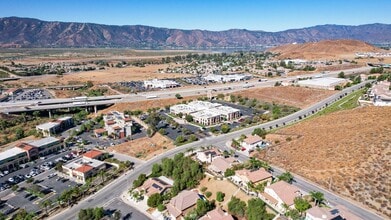 31571 Canyon Estates Dr, Lake Elsinore, CA - VUE AÉRIENNE  vue de carte - Image1