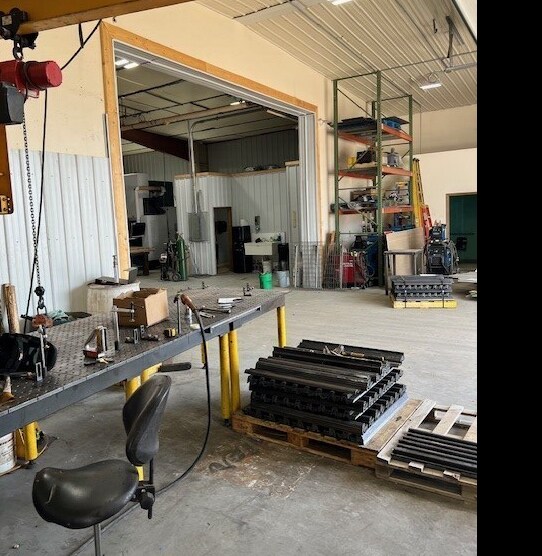 214 12th St NW, West Fargo, ND à vendre - Photo de l’immeuble – Image 2 sur 3