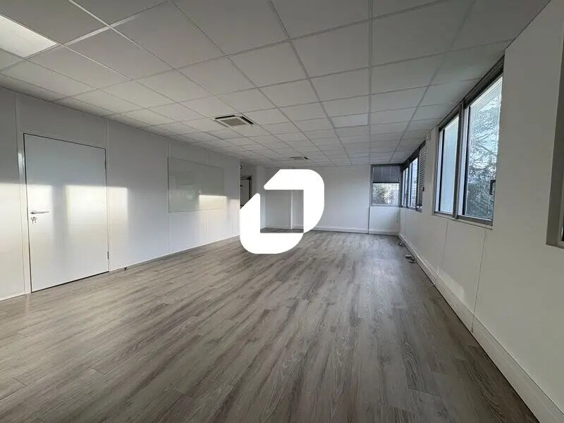 Bureau dans Vélizy-Villacoublay à louer Photo intérieure– Image 1 sur 7