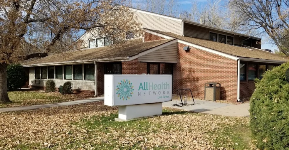 61 W Davies Ave N, Littleton, CO à vendre - Photo principale – Image 1 sur 4