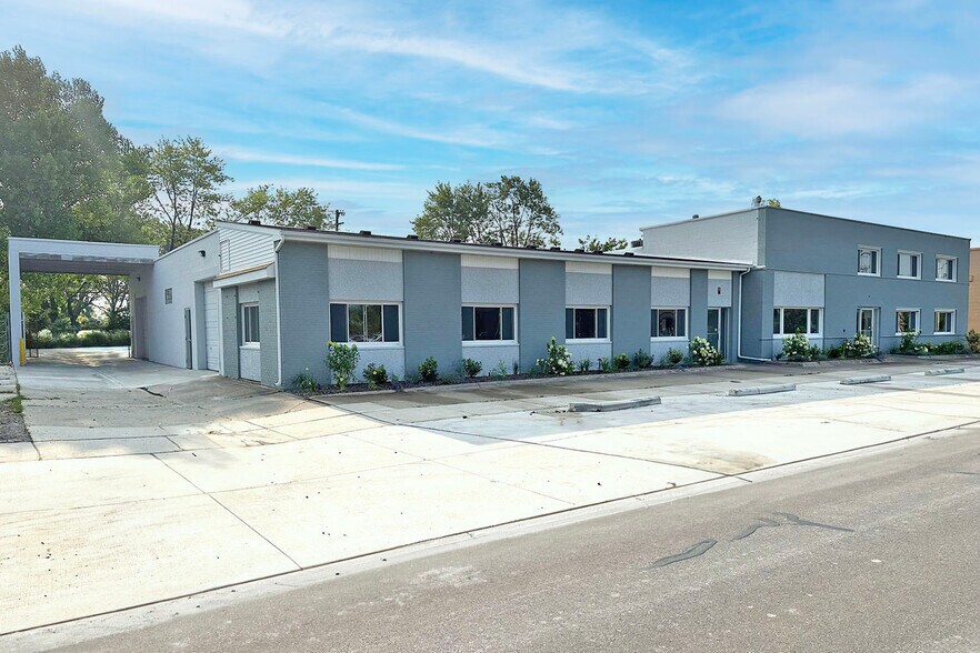 4310 Delemere Blvd, Royal Oak, MI à vendre - Photo principale – Image 1 sur 1