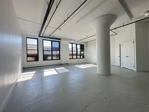 20 Grand Ave, Brooklyn, NY à vendre Photo intérieure– Image 2 sur 4
