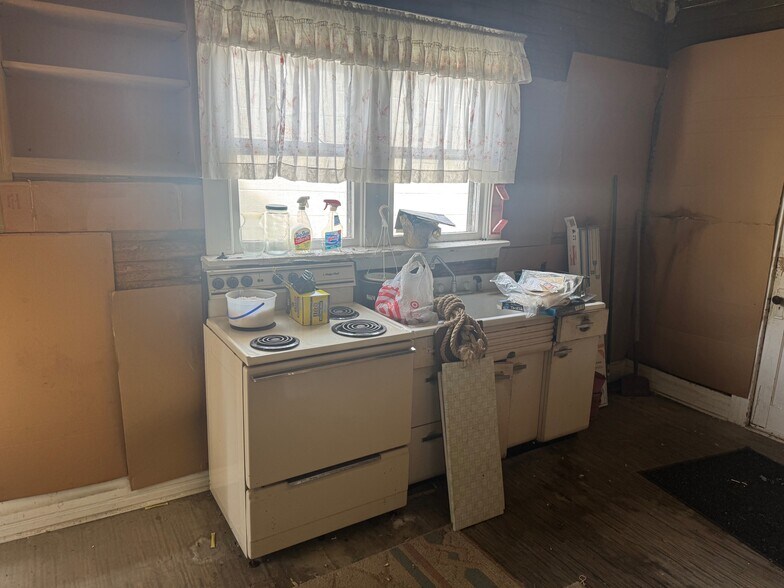223 N Main St, Dickson, TN à vendre - Photo de l’immeuble – Image 2 sur 17