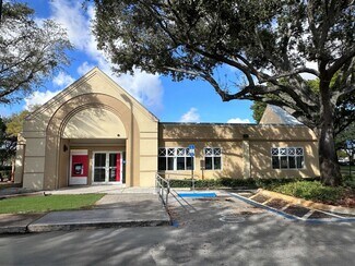 Plus de détails pour 1700 W Commercial Blvd, Fort Lauderdale, FL - Local commercial à vendre