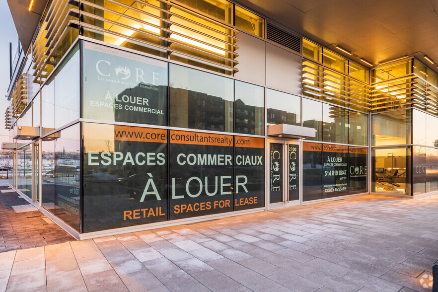 2100-2220 Sauvé Rue O, Mont-Royal, QC à louer - Photo de l’immeuble – Image 3 sur 6