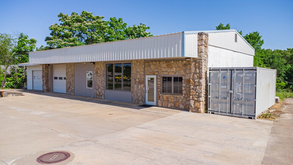 414-422 Highway 42, Kaiser, MO à vendre - Photo de l’immeuble – Image 3 sur 54