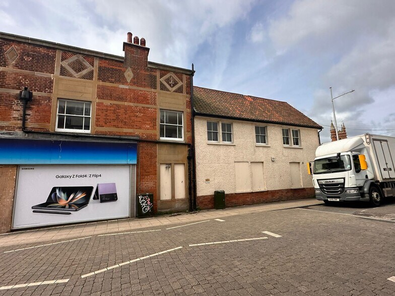 113 London Rd N, Lowestoft à vendre - Photo de l’immeuble – Image 3 sur 5