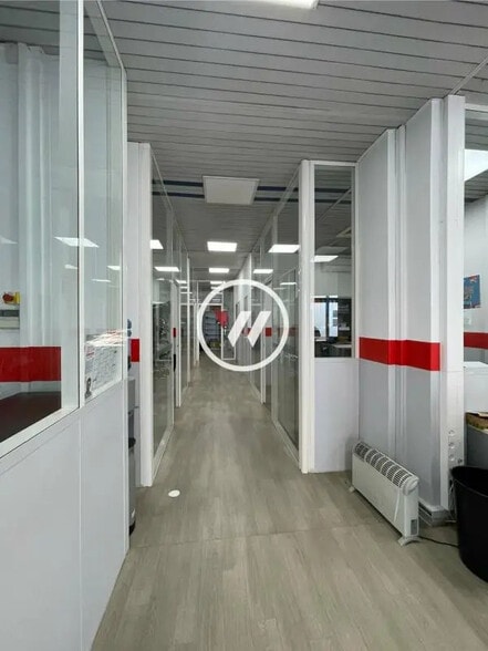 Local commercial dans Marseille à louer - Photo intérieure – Image 2 sur 7