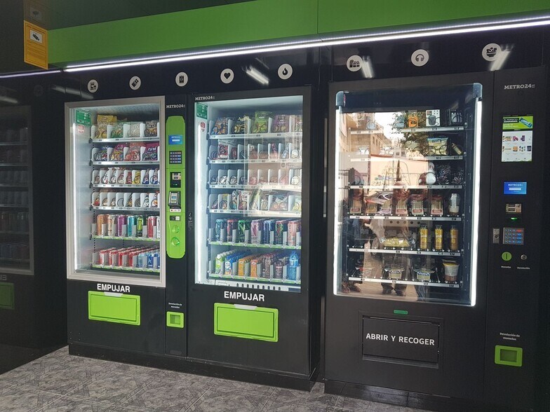 Local commercial dans Vigo, Pontevedra à vendre - Photo de l’immeuble – Image 2 sur 10