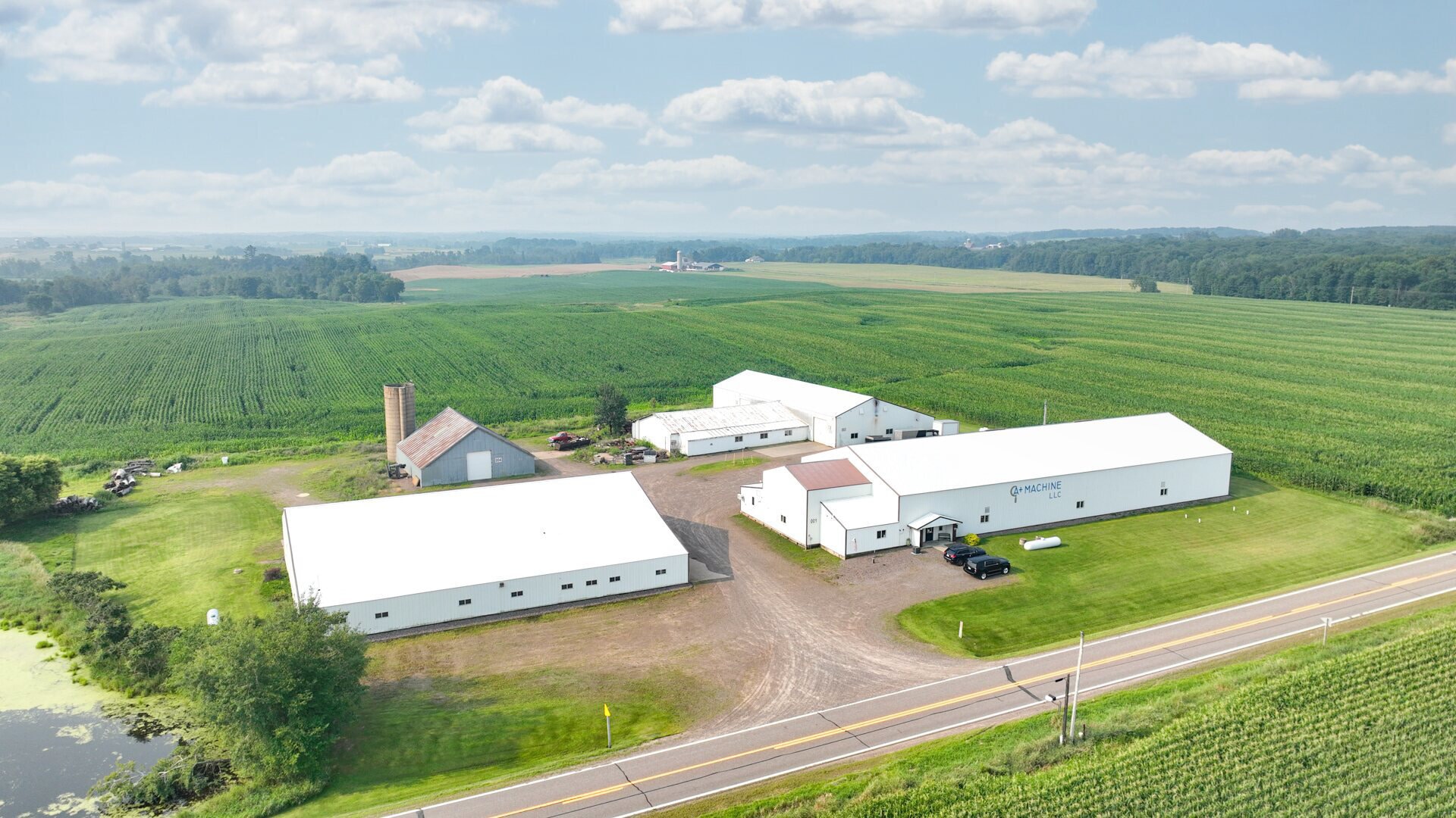 20521-20525 Hwy 64, Cornell, WI à vendre Aérien– Image 1 sur 16